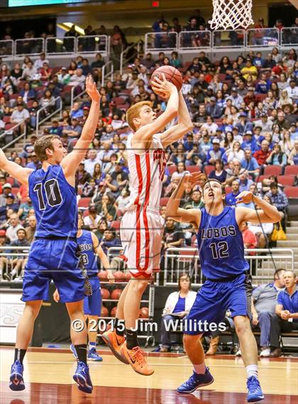 Thumbnail 1 in Snowflake vs. Combs (AIA Division 3 Final) photogallery.