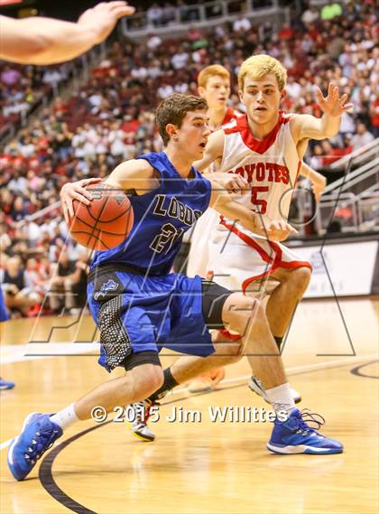 Thumbnail 3 in Snowflake vs. Combs (AIA Division 3 Final) photogallery.