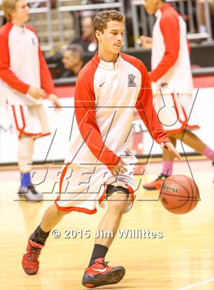Thumbnail 1 in Snowflake vs. Combs (AIA Division 3 Final) photogallery.