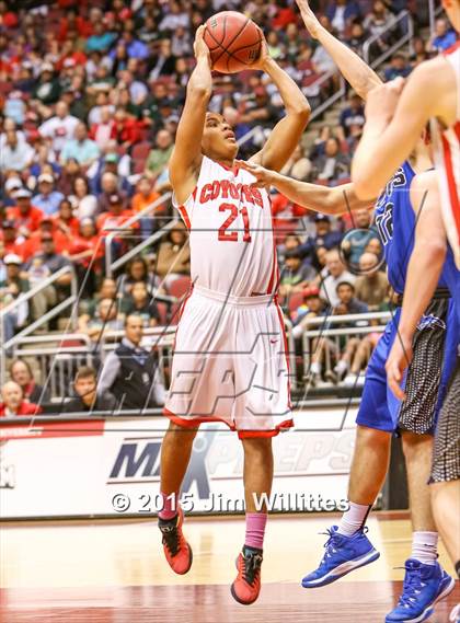 Thumbnail 3 in Snowflake vs. Combs (AIA Division 3 Final) photogallery.