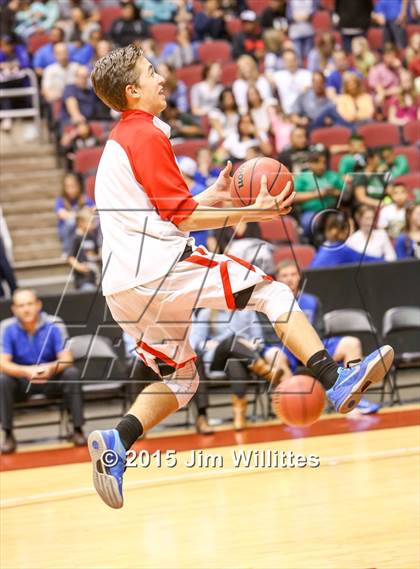 Thumbnail 1 in Snowflake vs. Combs (AIA Division 3 Final) photogallery.