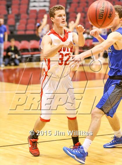 Thumbnail 2 in Snowflake vs. Combs (AIA Division 3 Final) photogallery.