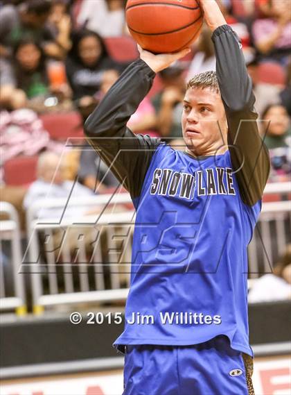 Thumbnail 1 in Snowflake vs. Combs (AIA Division 3 Final) photogallery.
