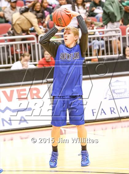 Thumbnail 2 in Snowflake vs. Combs (AIA Division 3 Final) photogallery.