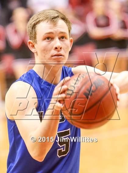 Thumbnail 2 in Snowflake vs. Combs (AIA Division 3 Final) photogallery.
