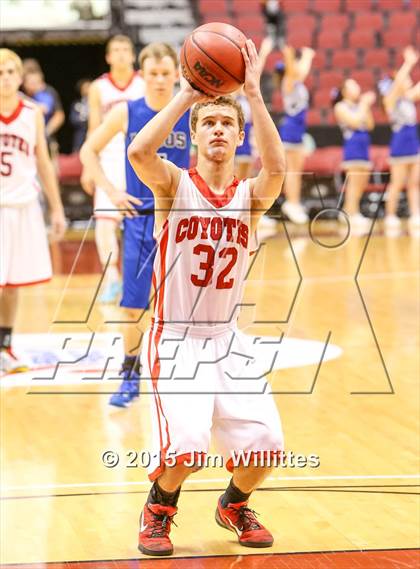 Thumbnail 2 in Snowflake vs. Combs (AIA Division 3 Final) photogallery.