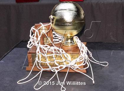 Thumbnail 1 in Snowflake vs. Combs (AIA Division 3 Final) photogallery.