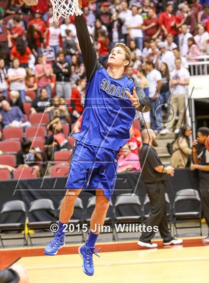 Thumbnail 2 in Snowflake vs. Combs (AIA Division 3 Final) photogallery.
