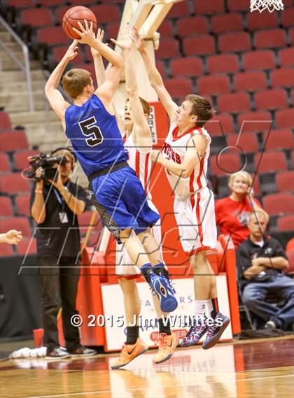 Thumbnail 1 in Snowflake vs. Combs (AIA Division 3 Final) photogallery.