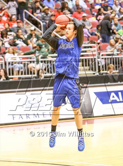 Thumbnail 1 in Snowflake vs. Combs (AIA Division 3 Final) photogallery.