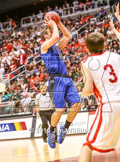 Thumbnail 1 in Snowflake vs. Combs (AIA Division 3 Final) photogallery.