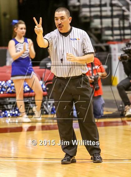 Thumbnail 1 in Snowflake vs. Combs (AIA Division 3 Final) photogallery.