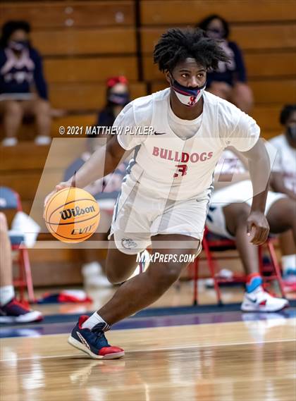 Thumbnail 2 in Douglas Byrd @ Terry Sanford photogallery.