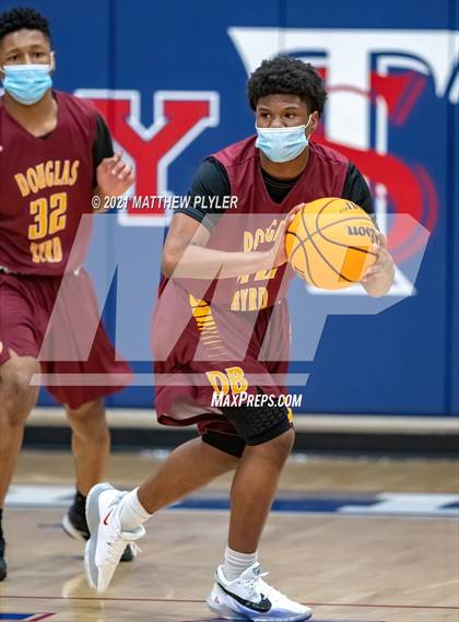 Thumbnail 1 in Douglas Byrd @ Terry Sanford photogallery.