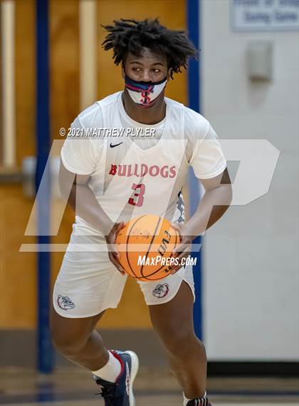 Thumbnail 2 in Douglas Byrd @ Terry Sanford photogallery.