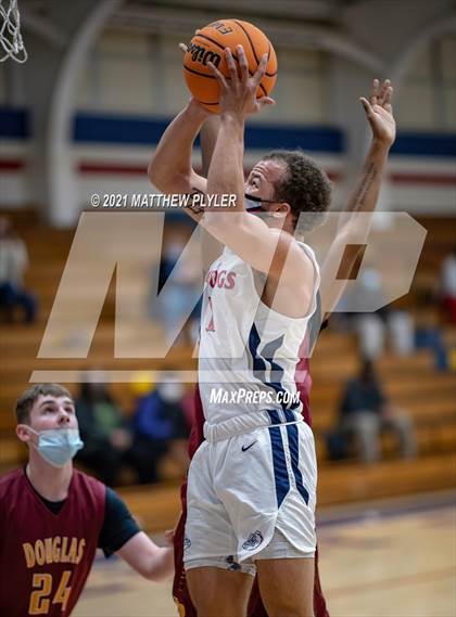 Thumbnail 1 in Douglas Byrd @ Terry Sanford photogallery.
