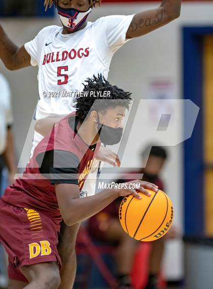 Thumbnail 1 in Douglas Byrd @ Terry Sanford photogallery.