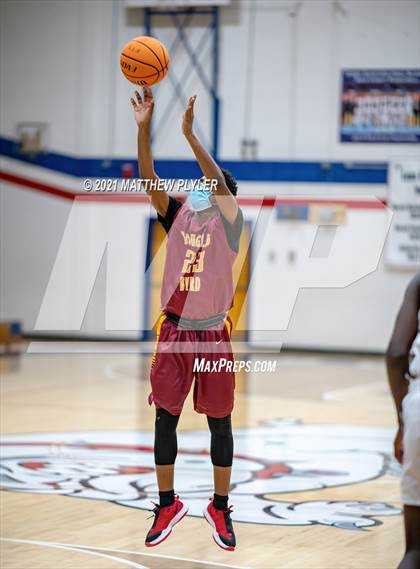 Thumbnail 1 in Douglas Byrd @ Terry Sanford photogallery.
