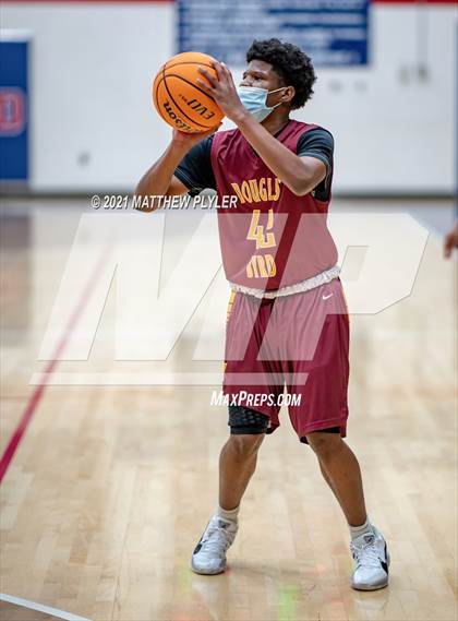 Thumbnail 2 in Douglas Byrd @ Terry Sanford photogallery.