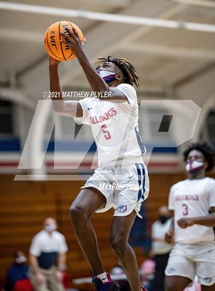 Thumbnail 2 in Douglas Byrd @ Terry Sanford photogallery.