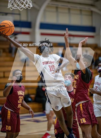 Thumbnail 2 in Douglas Byrd @ Terry Sanford photogallery.