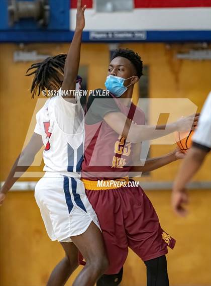 Thumbnail 1 in Douglas Byrd @ Terry Sanford photogallery.