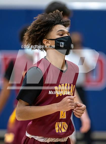 Thumbnail 2 in Douglas Byrd @ Terry Sanford photogallery.