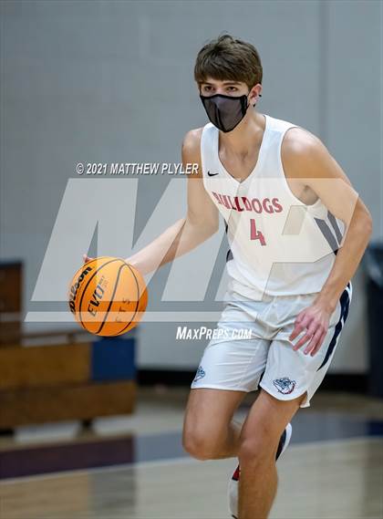Thumbnail 3 in Douglas Byrd @ Terry Sanford photogallery.
