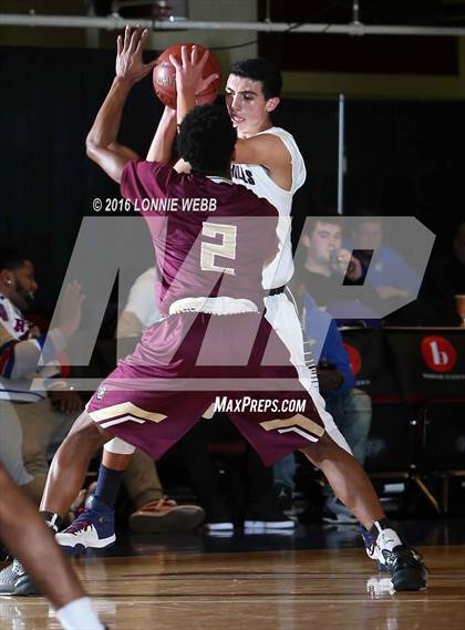 Thumbnail 1 in Byram Hills vs Iona Prep photogallery.
