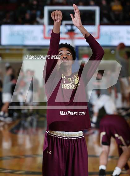 Thumbnail 2 in Byram Hills vs Iona Prep photogallery.