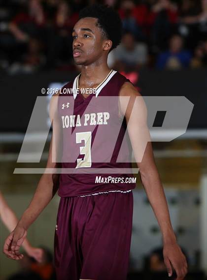 Thumbnail 2 in Byram Hills vs Iona Prep photogallery.