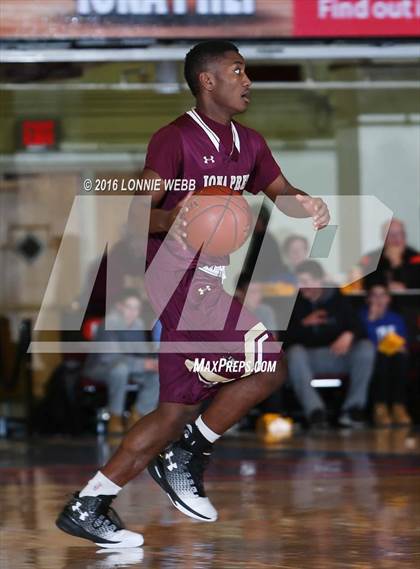 Thumbnail 1 in Byram Hills vs Iona Prep photogallery.