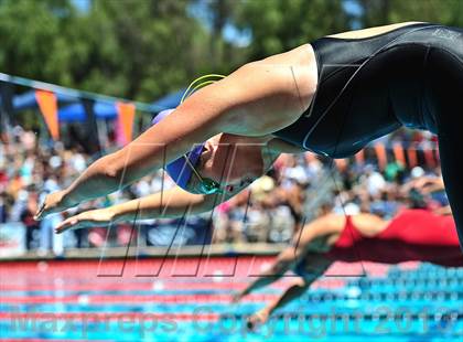 Thumbnail 2 in CIF SS D2 Girls Swimming Championships photogallery.