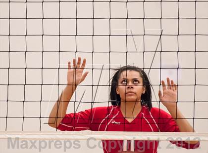Thumbnail 2 in Smoky Hill @ Legend photogallery.
