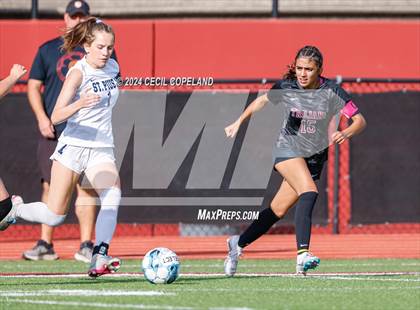 Thumbnail 3 in St. Pius X Catholic vs. Lassiter (GHSA 6A Quarterfinal) photogallery.