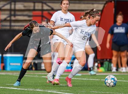 Thumbnail 3 in St. Pius X Catholic vs. Lassiter (GHSA 6A Quarterfinal) photogallery.
