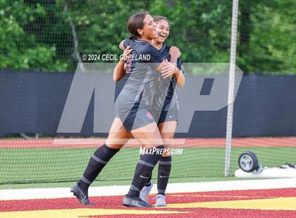 Thumbnail 1 in St. Pius X Catholic vs. Lassiter (GHSA 6A Quarterfinal) photogallery.