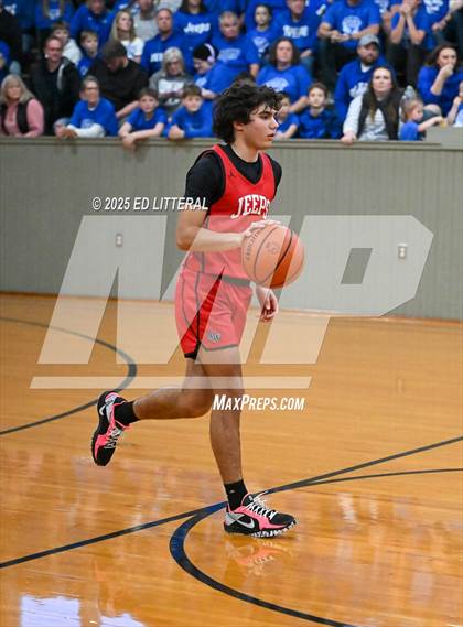 Thumbnail 1 in Northeast Dubois vs. South Webster photogallery.