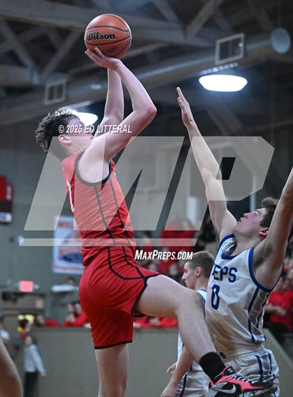 Thumbnail 3 in Northeast Dubois vs. South Webster photogallery.