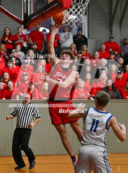 Thumbnail 1 in Northeast Dubois vs. South Webster photogallery.