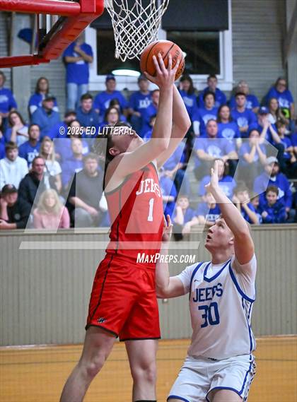 Thumbnail 1 in Northeast Dubois vs. South Webster photogallery.