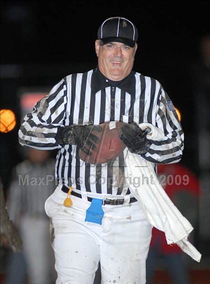 Thumbnail 1 in Althoff Catholic @ Effingham (IHSA Class 4A Playoffs)  photogallery.