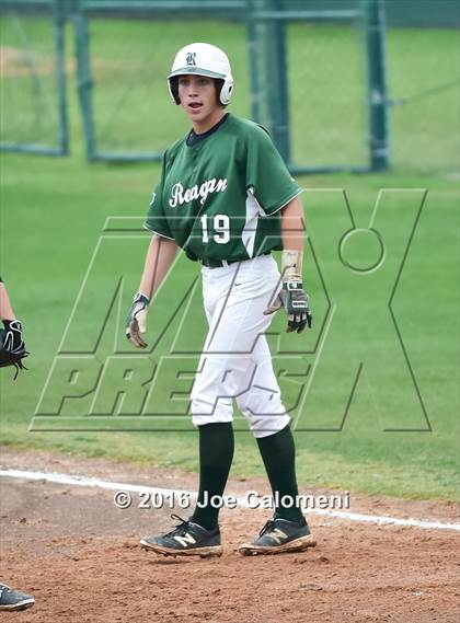 Thumbnail 1 in Reagan [Ronald] vs Churchill (Blossom Athletic Center) photogallery.