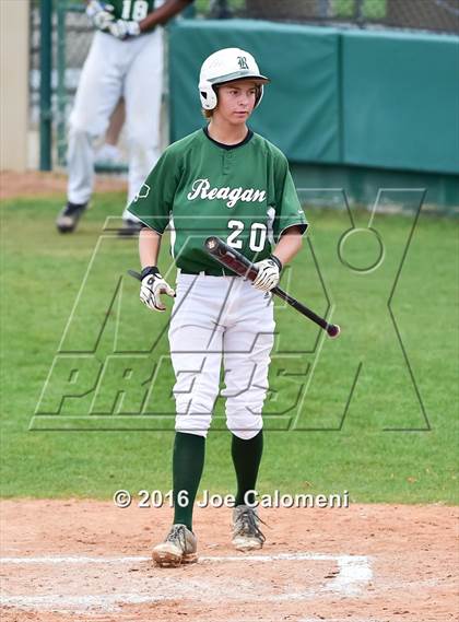 Thumbnail 1 in Reagan [Ronald] vs Churchill (Blossom Athletic Center) photogallery.