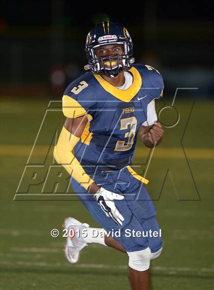 Thumbnail 2 in El Cerrito @ Inderkum photogallery.