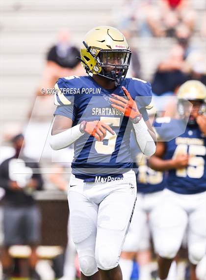 Thumbnail 2 in Brookland-Cayce vs Spartanburg (The Greer Gridiron Classic) photogallery.