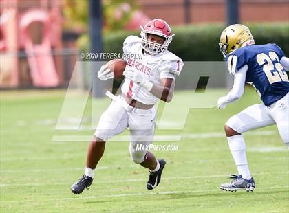 Thumbnail 2 in Brookland-Cayce vs Spartanburg (The Greer Gridiron Classic) photogallery.