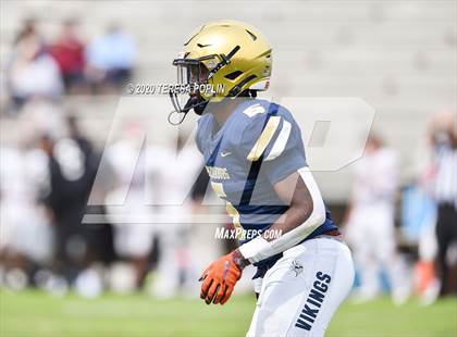Thumbnail 3 in Brookland-Cayce vs Spartanburg (The Greer Gridiron Classic) photogallery.