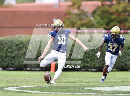 Thumbnail 2 in Brookland-Cayce vs Spartanburg (The Greer Gridiron Classic) photogallery.