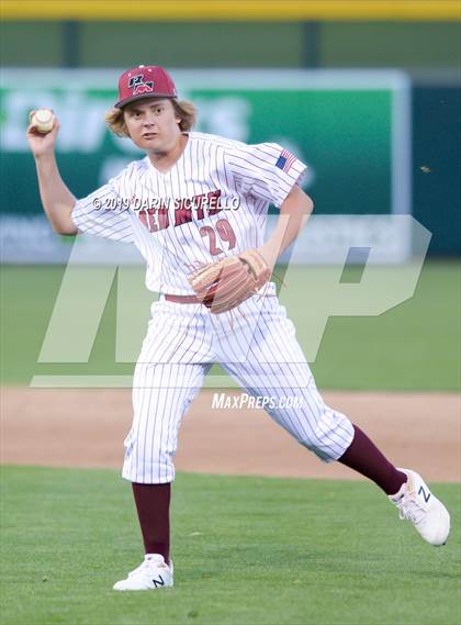 Thumbnail 3 in Red Mountain vs. Mountain View photogallery.